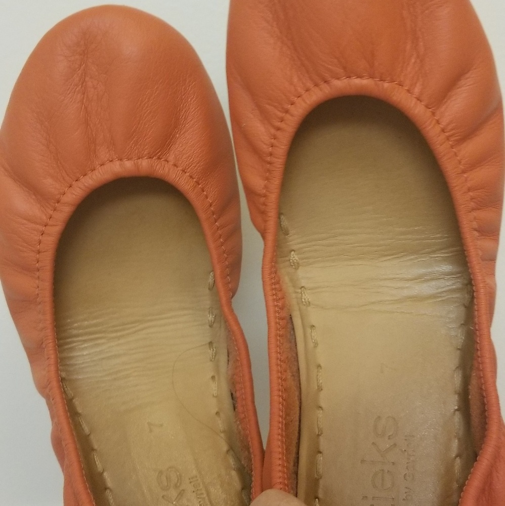 Tangerine Tieks